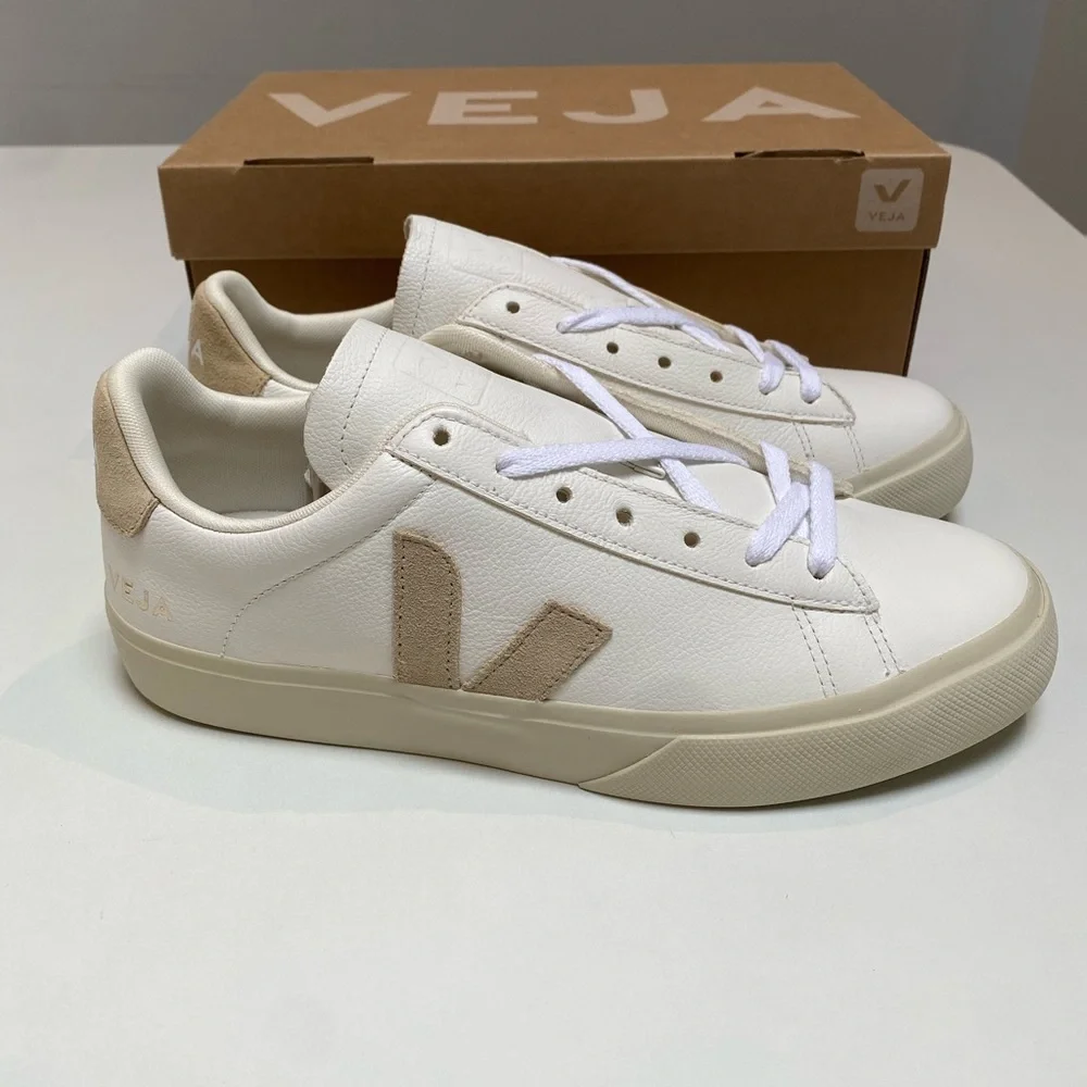 Veja Campo Leather Sneaker in White/Almond sz 41EU/10US New in Box - Picture 3 of 8